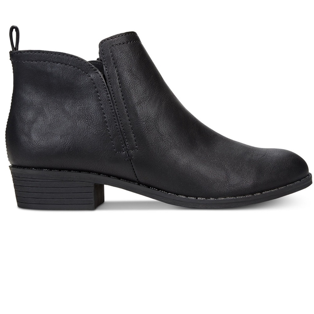 NWT American Rag Ankle Black Booties